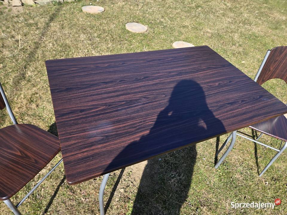 Stół z 4 krzesłami Dynów sprzedam