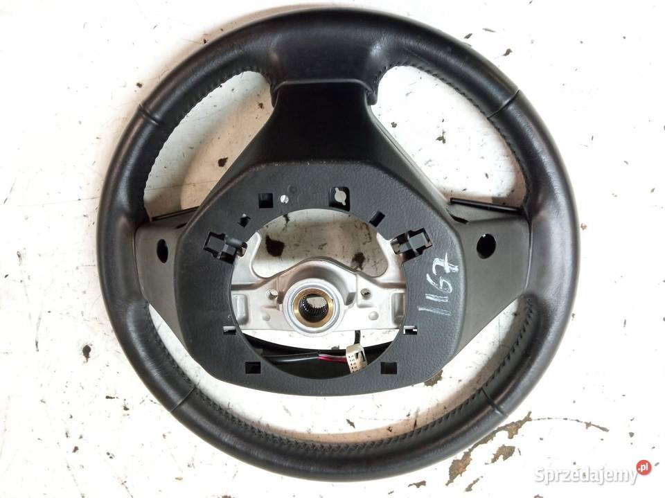 KIEROWNICA MULTIFUNKCJA SKÓRZANA Suzuki Swift V Kierownice świętokrzyskie sprzedam