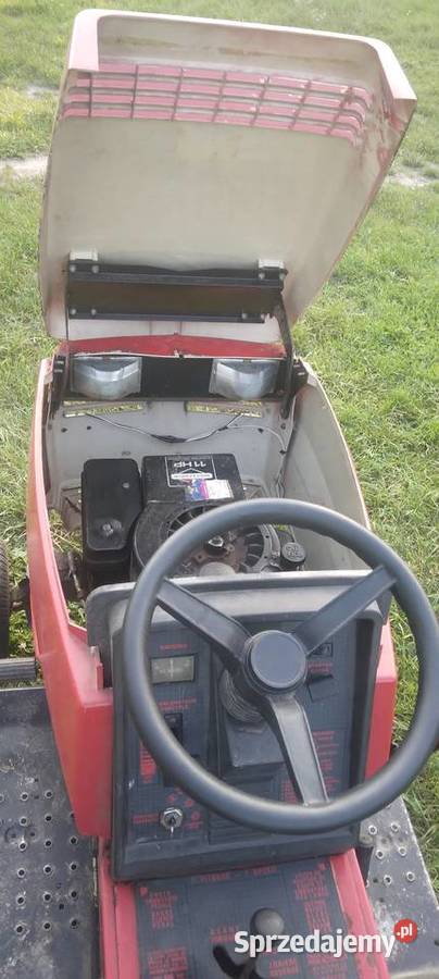 Traktorek kosiarka briggsstratton 11HP