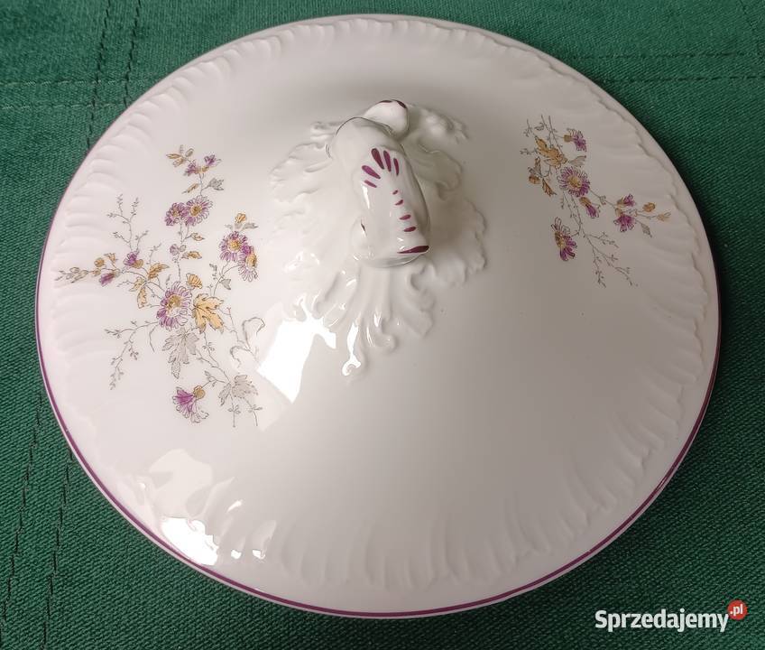 Porcelanowa pokrywa wazy z PRL z motywem kwiatów