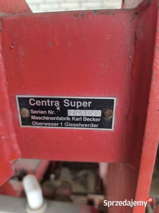 Siewnik do buraków BeckerkongskildeCentra Super Siewniki i sadzarki Mircze