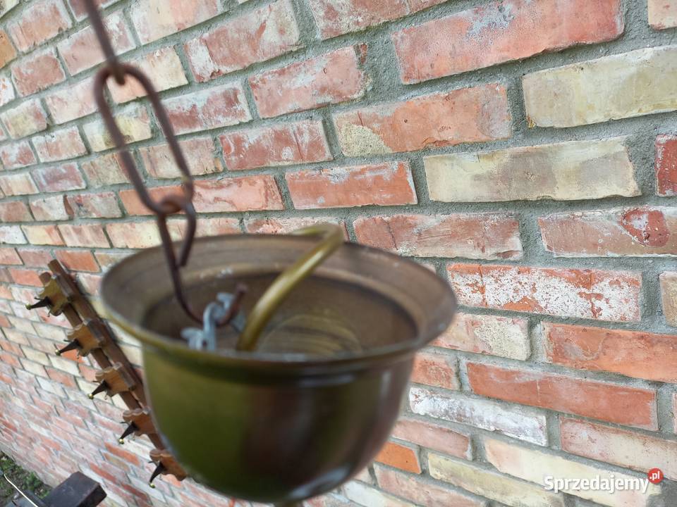 Żyrandol metalowy ze szklanym kloszem Lampa Gawroniec