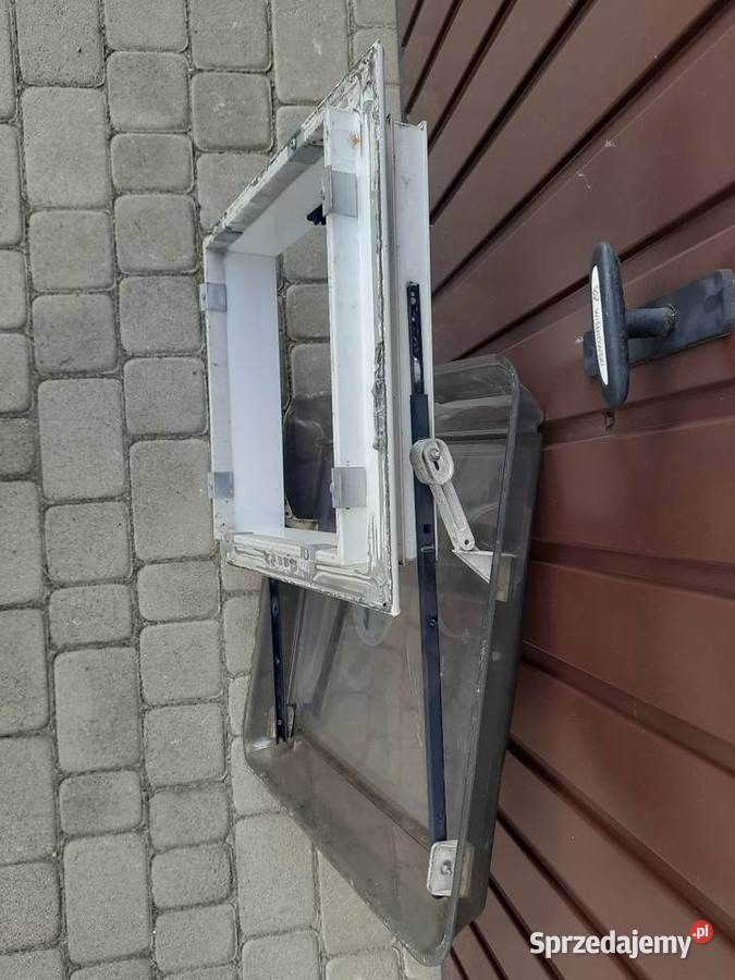 Szyberdach 4040 HOBBY do przyczepy kempingowej Skokowa