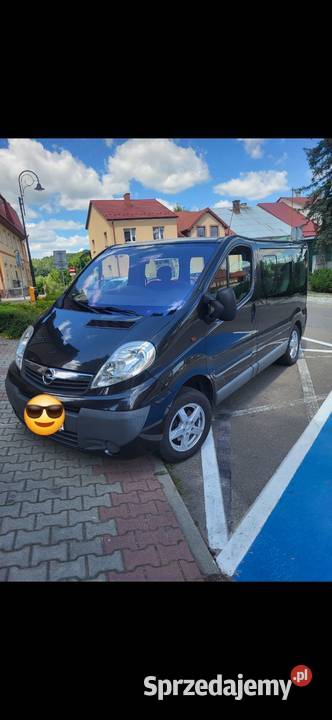 Opel vivaro tour osobowy isofix klima nawigacja Vivaro sprzedam