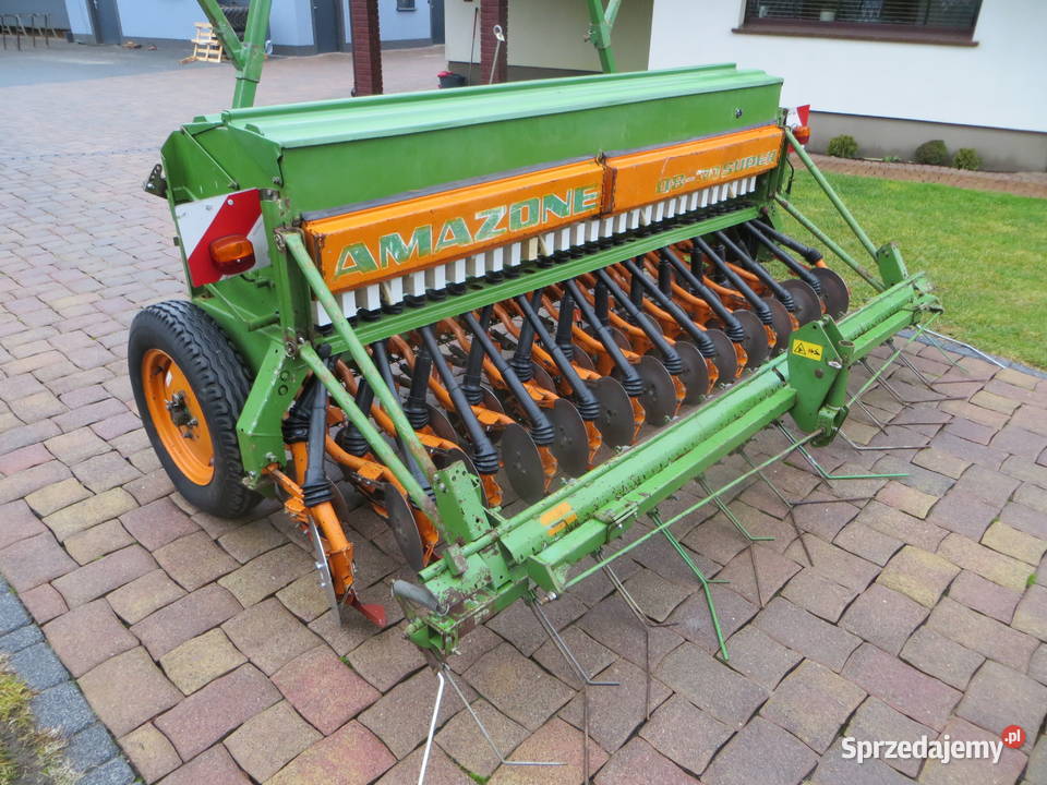 Siewnik Amazone D830 Super talerzowy Siewniki i sadzarki Cielcza