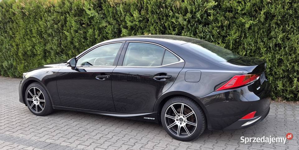 Lexus is300h Hybrid Leszno
