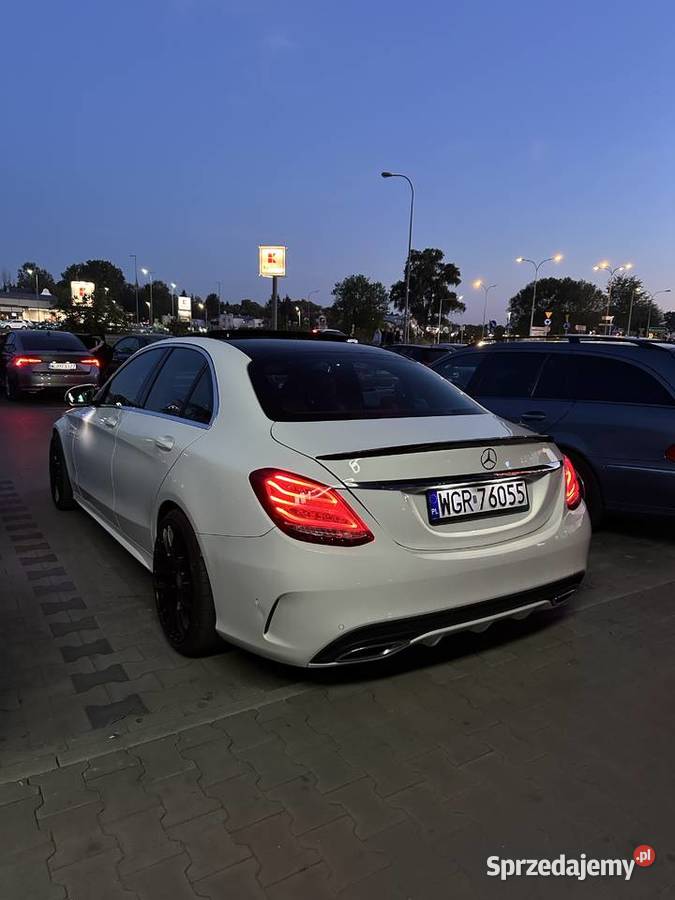 MercedesBenz W205 22 diesel 2143cm3