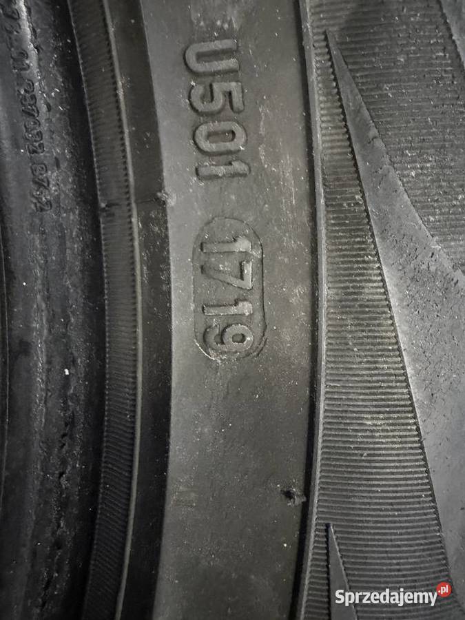 Opony 225 55 R19 Biórków Wielki sprzedam