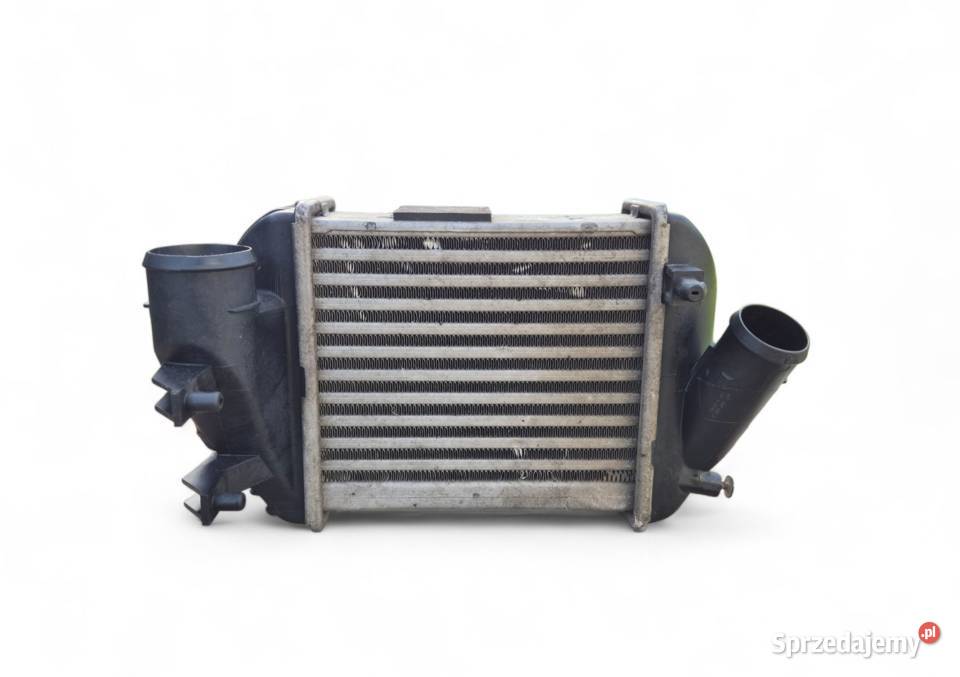 CHŁODNICA POWIETRZA INTERCOOLER LEWA AUDI A4 B6 Chłodnice powietrza (intercoolery) Działoszyce