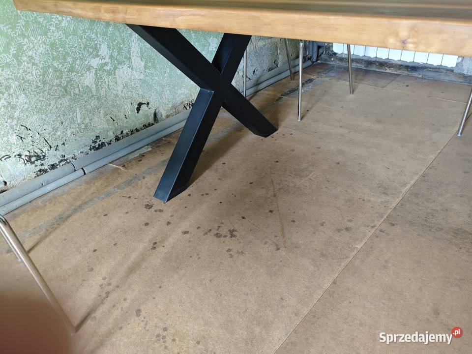 Stół 220x110 z orzecha amerykańskigo olejowany Stoły Dobroń