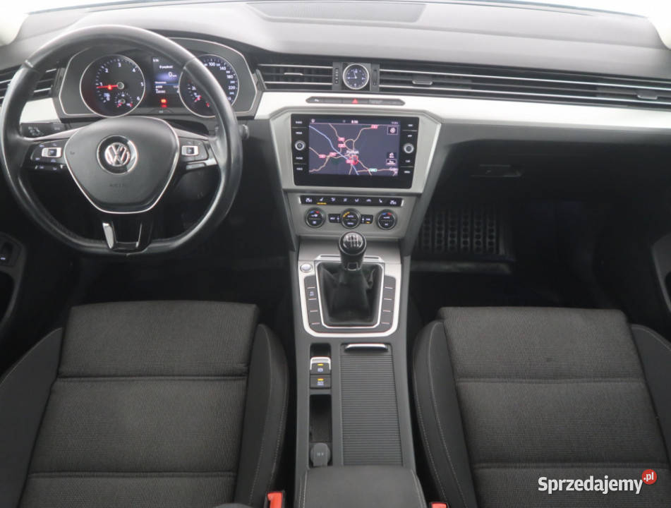 VW Passat 20 TDI Rok produkcji 2018 Bielany Wrocławskie