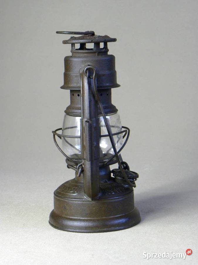 Wojskowa lampa naftowa Feuerhand 175 z uchwytem Legnica