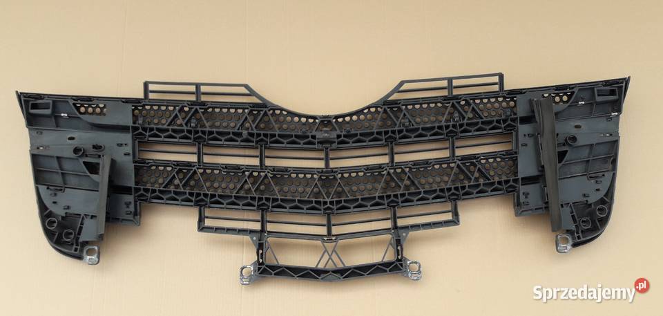 MERCEDES ACTROS MP4 GRILL ATRAPA CHROM