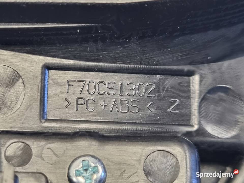 Toyota Auris II lift PRZYCISKI KIEROWNICY osobowe
