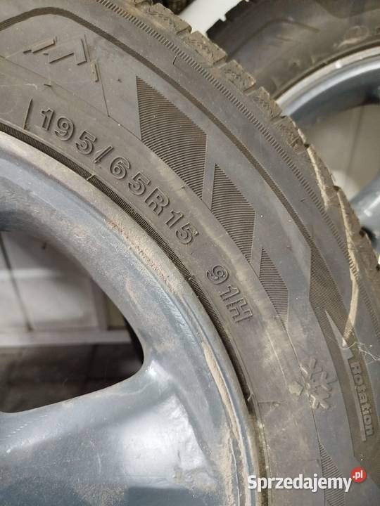 Zimowe opony Zeetex 1956515 15cale Tarnowskie Góry sprzedam