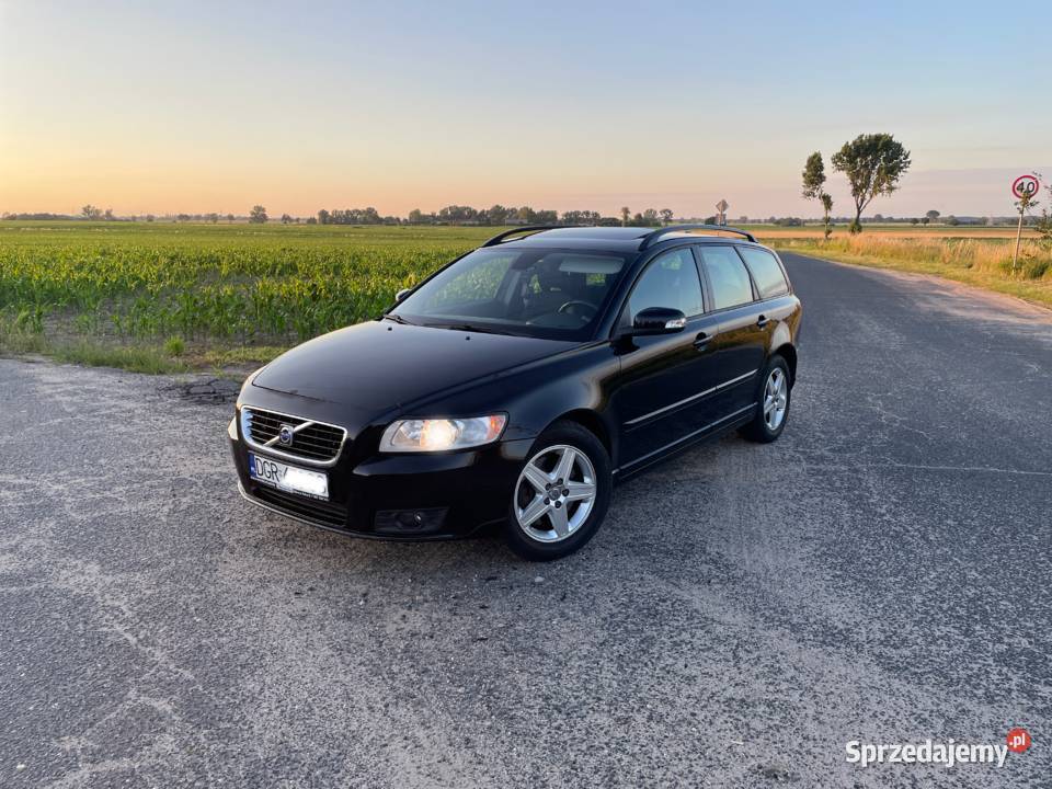 Volvo V50 lift 20d automat bezwypadkowy nieuszkodzony Stara Góra