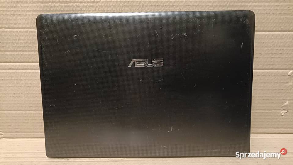 Laptop ASUS X401U AMD C60 2GB Ram 320HDD Poznań