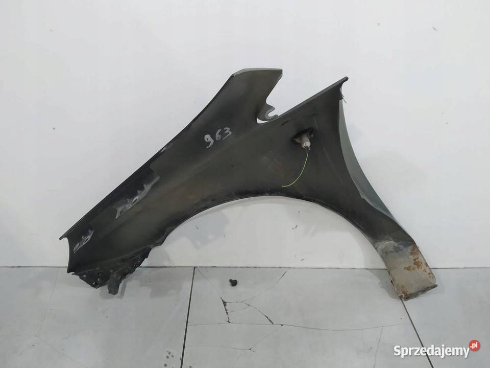 BŁOTNIK PRAWY PRZÓD Z20R Opel Corsa IV 20062014 Rok produkcji 2007