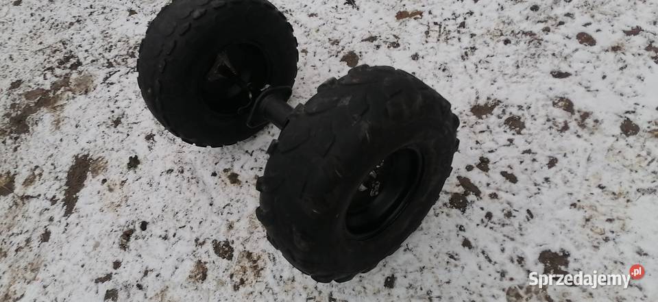 Ośka z kolami piastami quad Nawojowa