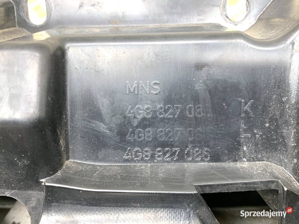 LISTWA KLAPY TYŁ AUDI A7 4G Hatchback 1018