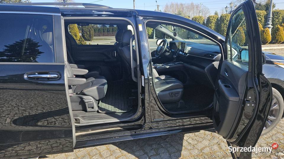 Toyota Sienna Toyota Sienna XSE BLACK 20 Mielec sprzedam