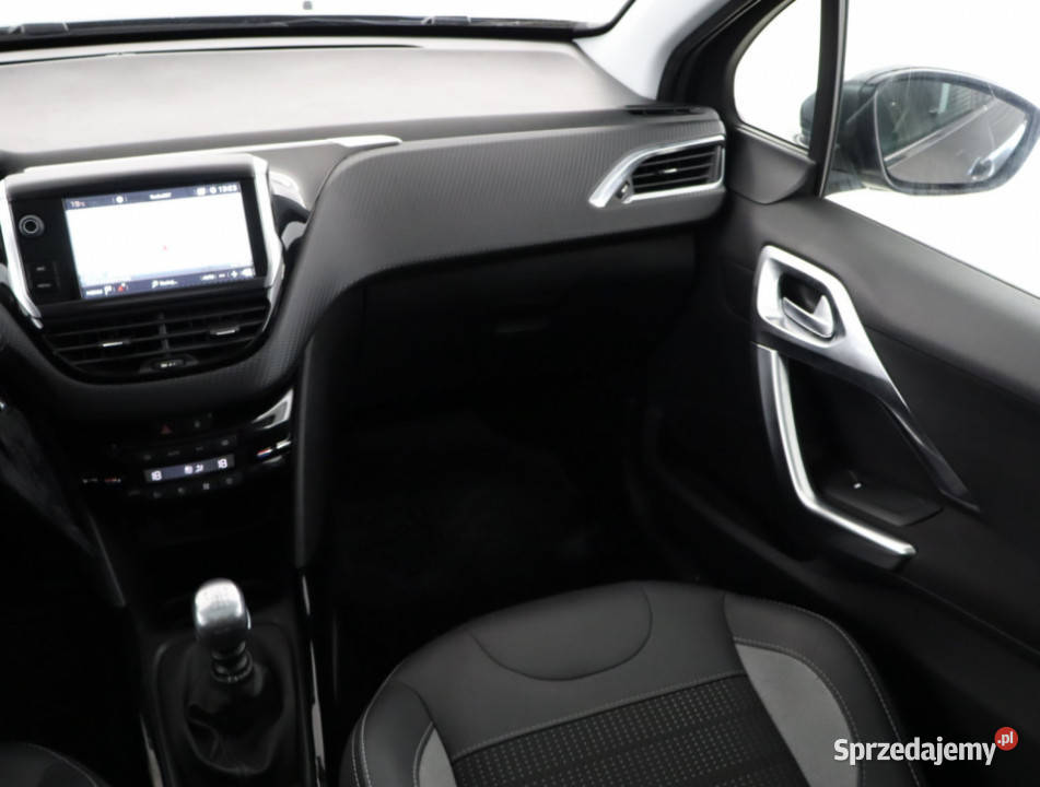 Peugeot 2008 12 PureTech przyciemniane szyby Bielany Wrocławskie sprzedam