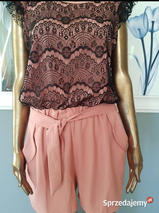 Elegancki kombinezon L XL Rozmiar 42(XL)