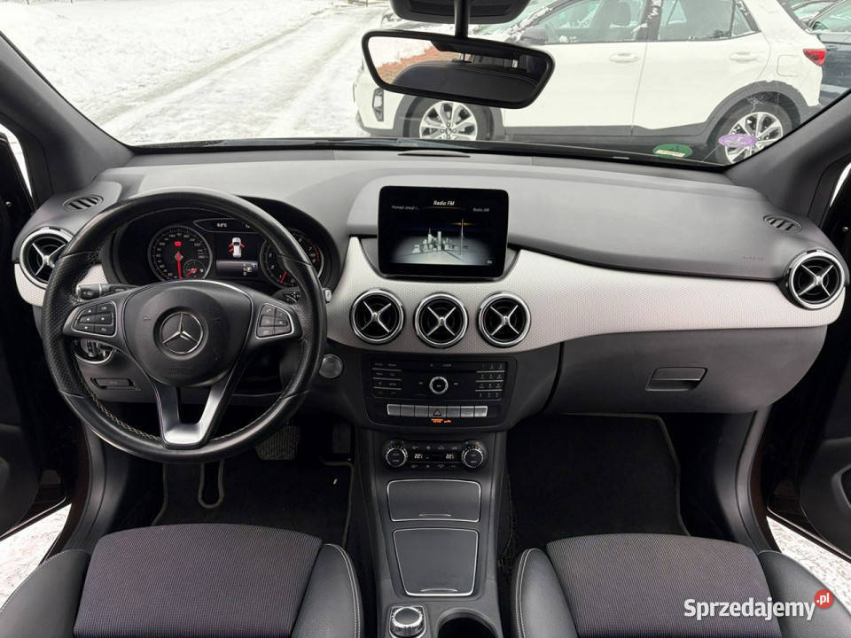 Mercedes B 250 20 turbo 211 Automat Full LED asystent pasa ruchu mazowieckie Lipówki