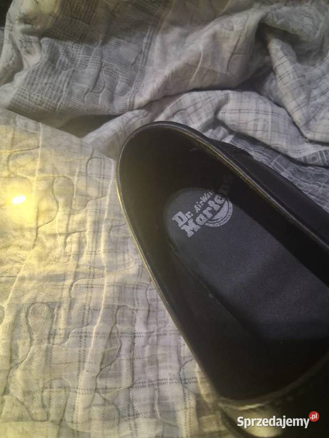 Dr Martens
Półbuty Skóra Kolor Czarny Półbuty kujawsko-pomorskie Inowrocław