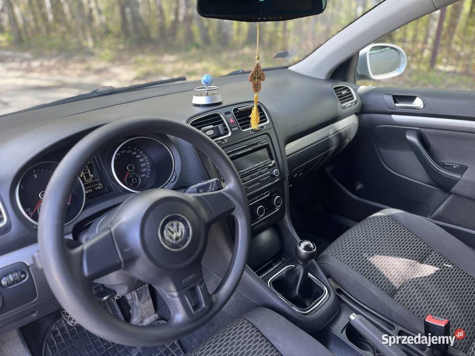 Volkswagen Golf VI Kombi 16 TDI 2011 Polski gniazdo AUX Czechowice-Dziedzice