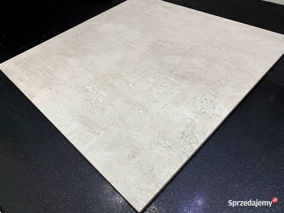 Pogrubiony gres betonopodobny 60x60 ATEST R10