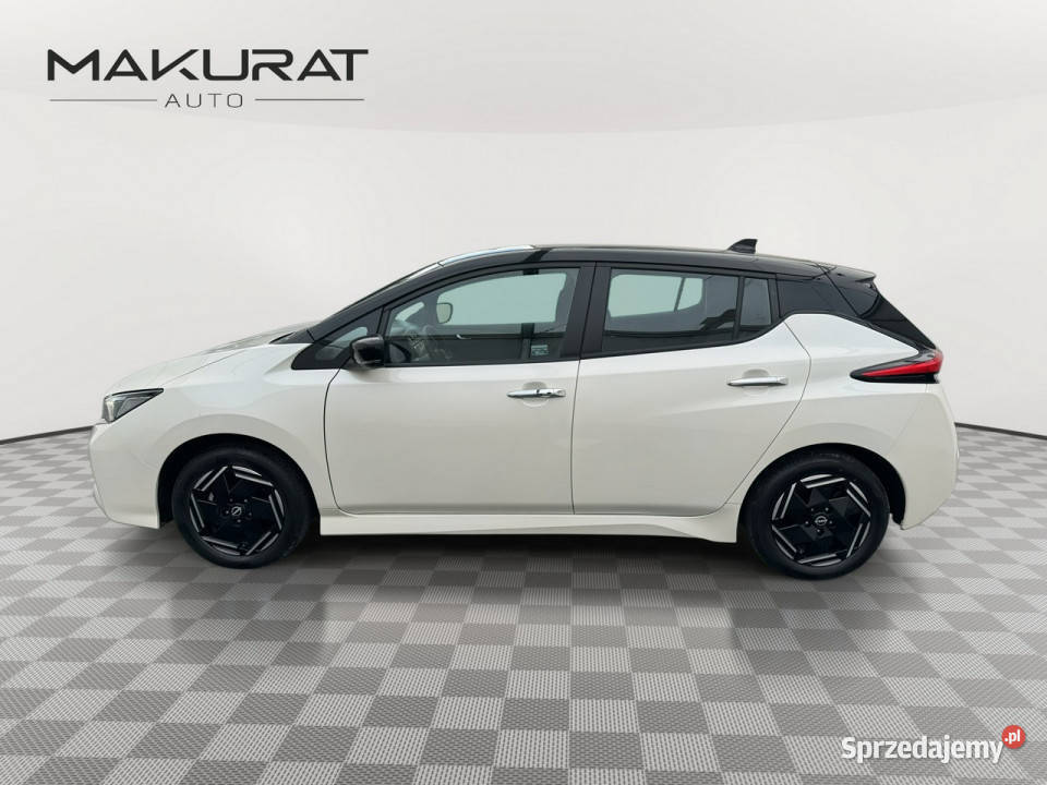 Nissan Leaf ZS037TM40kWh Acenta Podgrzf Kcofania Leaf pomorskie Pępowo
