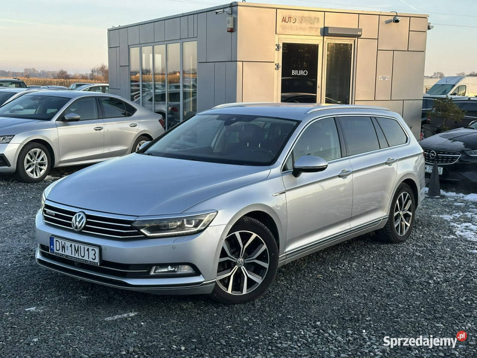 Volkswagen Passat 20 TDI 240 2015 DSG 4x4 komputer pokładowy