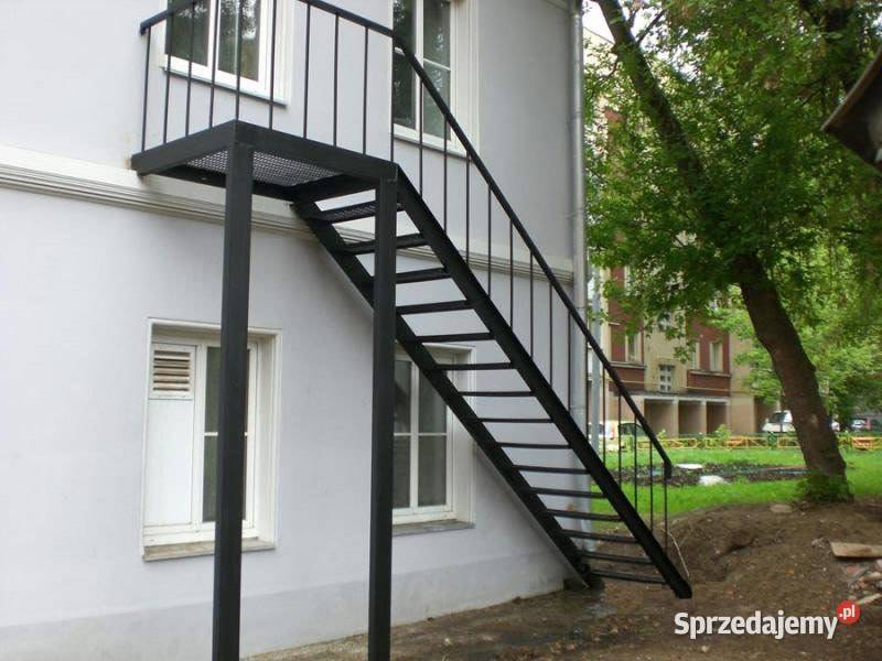 Schody zewnętrzne produkcja i montaż Kępno