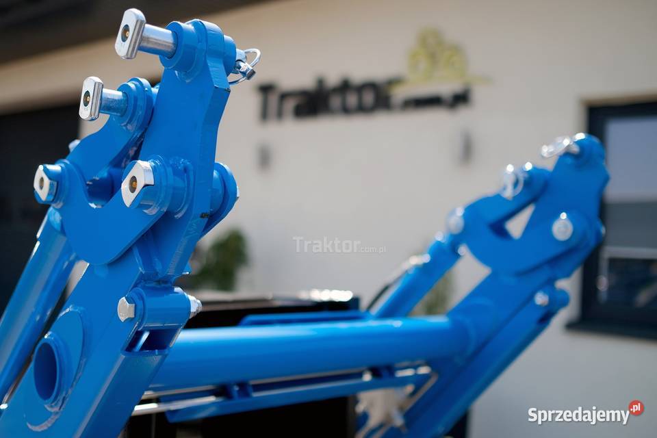 Ładowacz czołowy LS LL2101 do traktora LS Tajęcina
