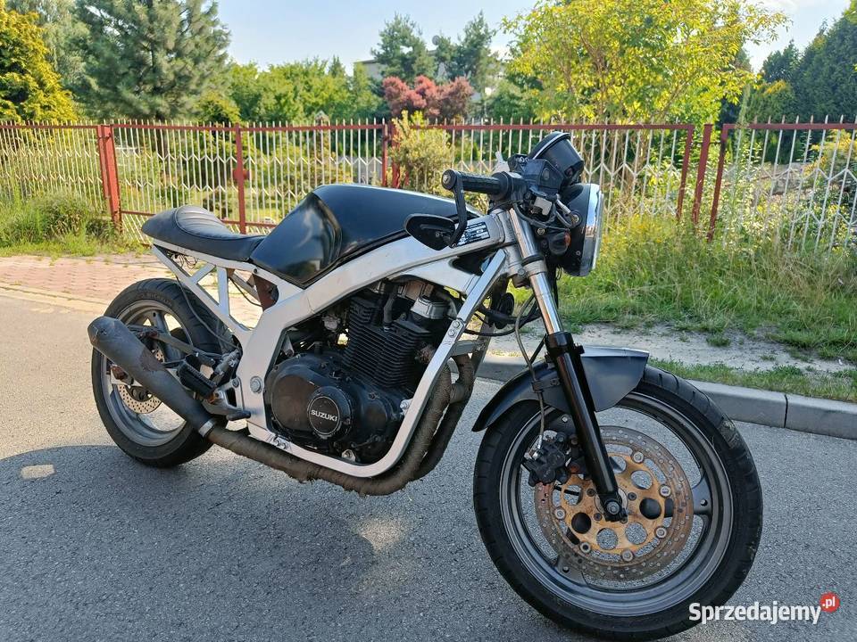 Suzuki GS 500 na części sprawy jeszcze w całości Myszków sprzedam