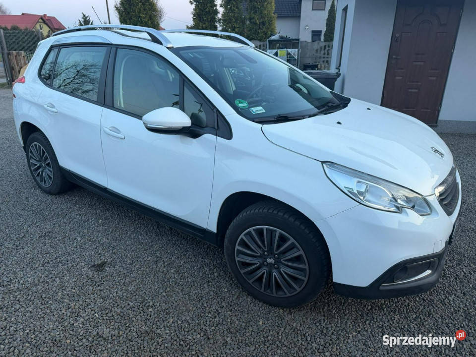 Peugeot 2008 klima zarejestrowany gwarancja I VAT marża Zbąszyń