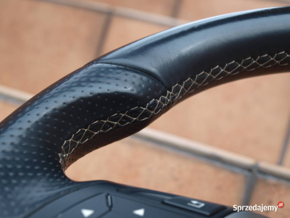 Mercedes C klasa W204 kierownica skóra łopatki Kalisz