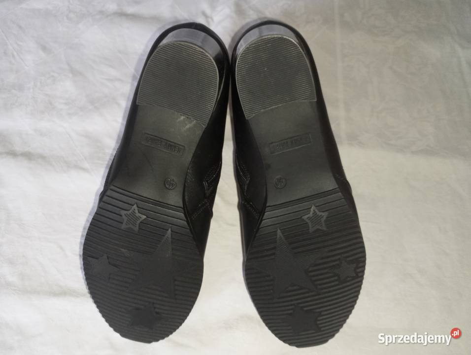 Buty damskie rozmiar 40 sprzedam