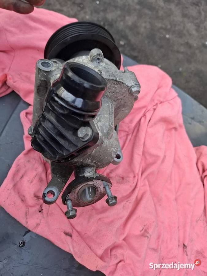 Pompa wody 16CDTi termostat Opel astra Insignia Pozostałe Bydgoszcz