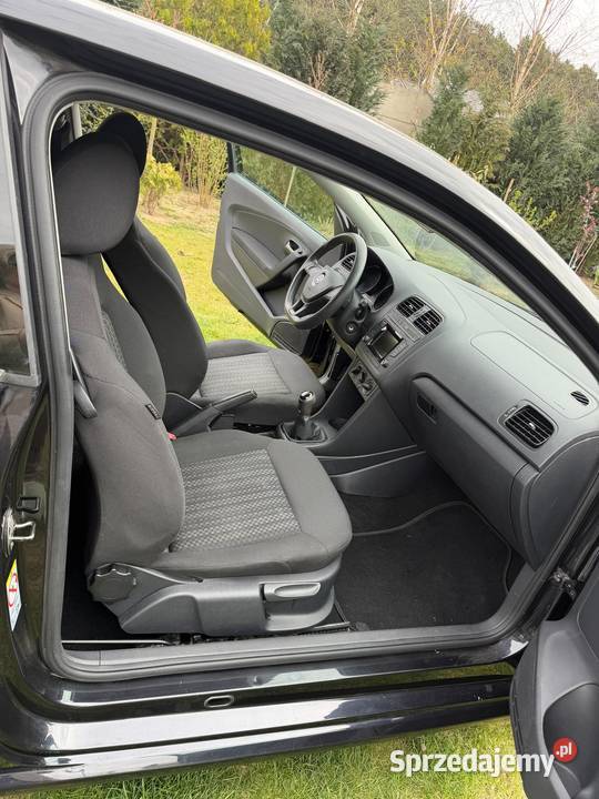 Volkswagen Polo 10 MPI 60 2014 123 304 Niemcy 2 Siekierki Wielkie