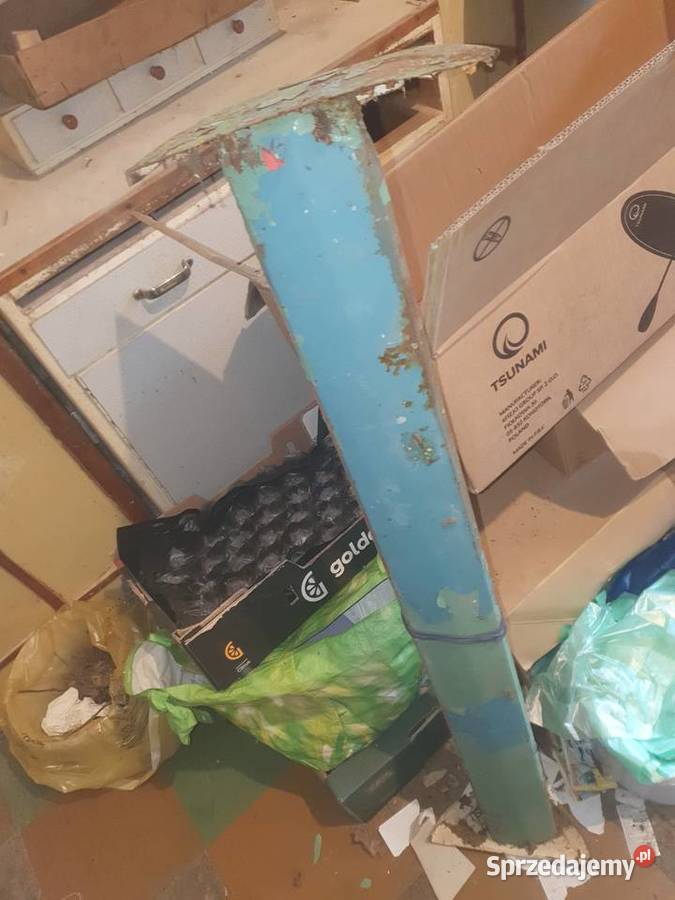 Stara industrialna oprawa lampa uliczna Warszawa