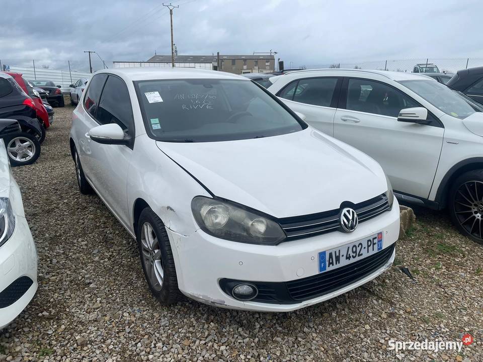 VOLKSWAGEN Golf VI 1.6 TDi 105 BlueMotion AW492