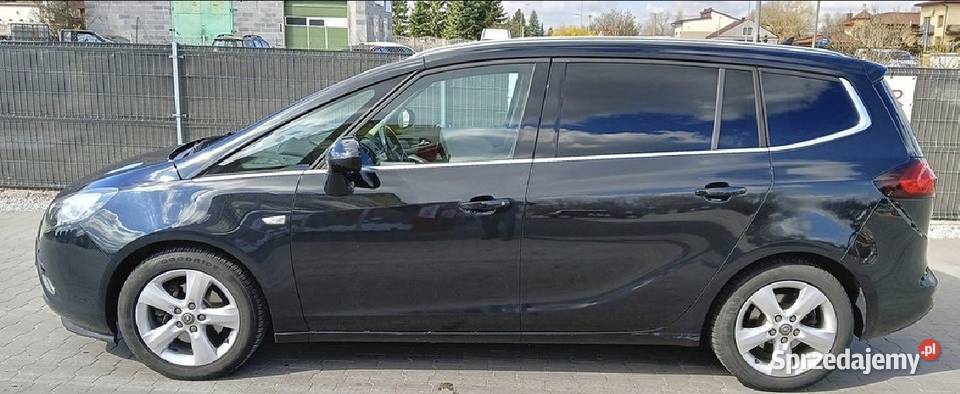 Opel Zafira C z LPG mocno doinwestowany Radom