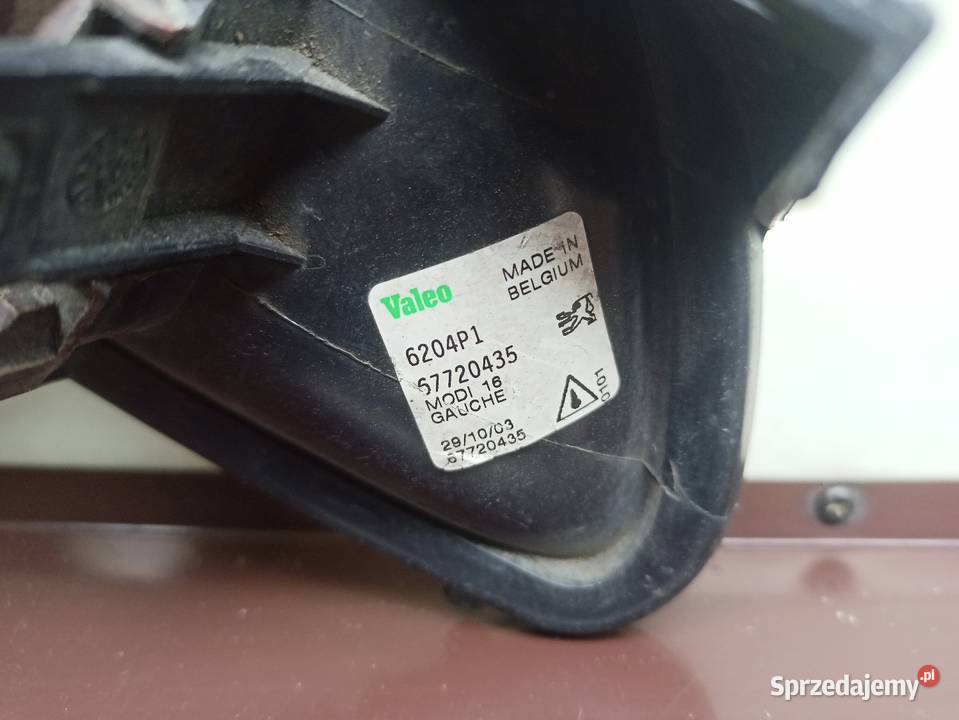 Peugeot 106 LIFT FL halogen lewy lampa osobowe łódzkie Sieradz sprzedam