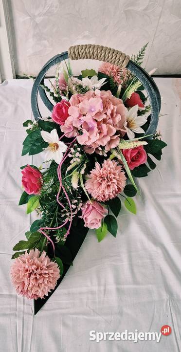 Dekoracja nagrobna stroik na cmentarz Pleszew