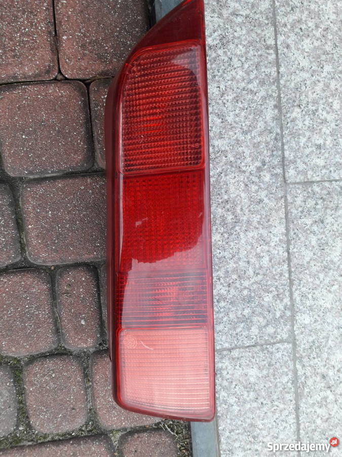 LAMPA TYLNA LEWA ALFA ROMEO 146 Lewe Białystok sprzedam