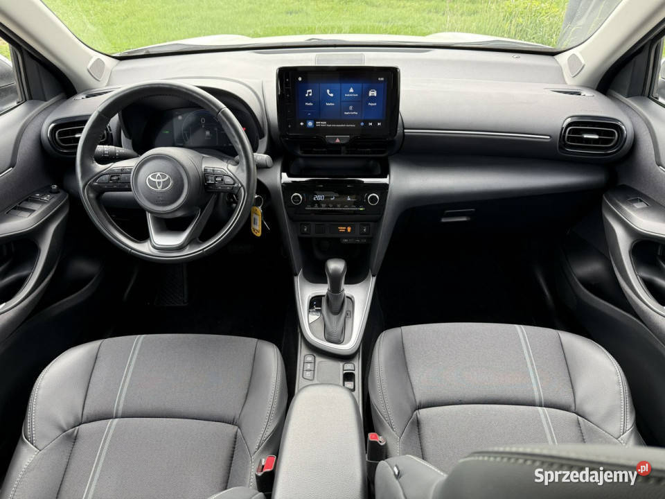 Toyota Yaris Cross 15 Hybrid Faktura VAT 23 isofix Tarnowskie Góry