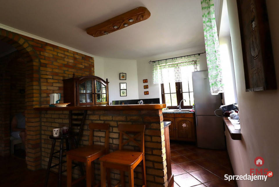 Dom wolnostojący Mołowiste 1000m2