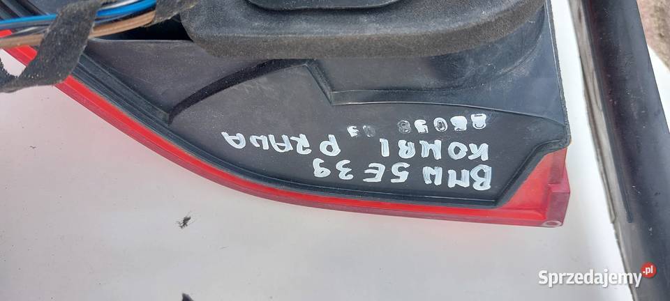 Lampa tył tylna prawa lewa BMW E39 Kombi Szczecin